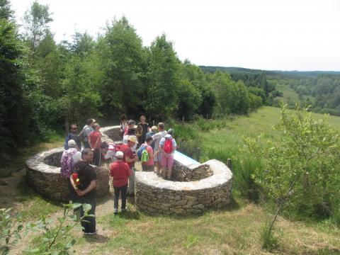 Explications par les animatrices - crédits photo BUIS
